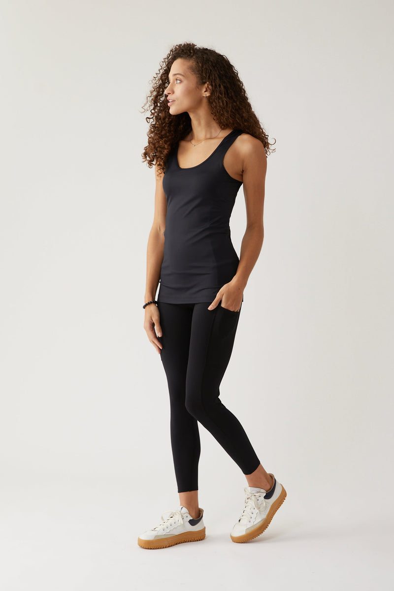Moxie - All Purpose Support Relaxed Tank - Onyx (Black)